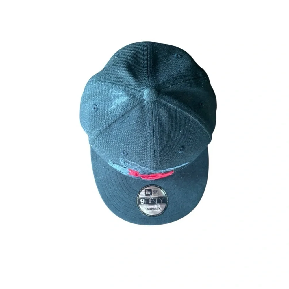 New Era Black Chiefs Hat - Picture 2 of 9